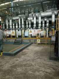 河北敬业集团中厚板加热炉自流防爆快干浇注料施工现场